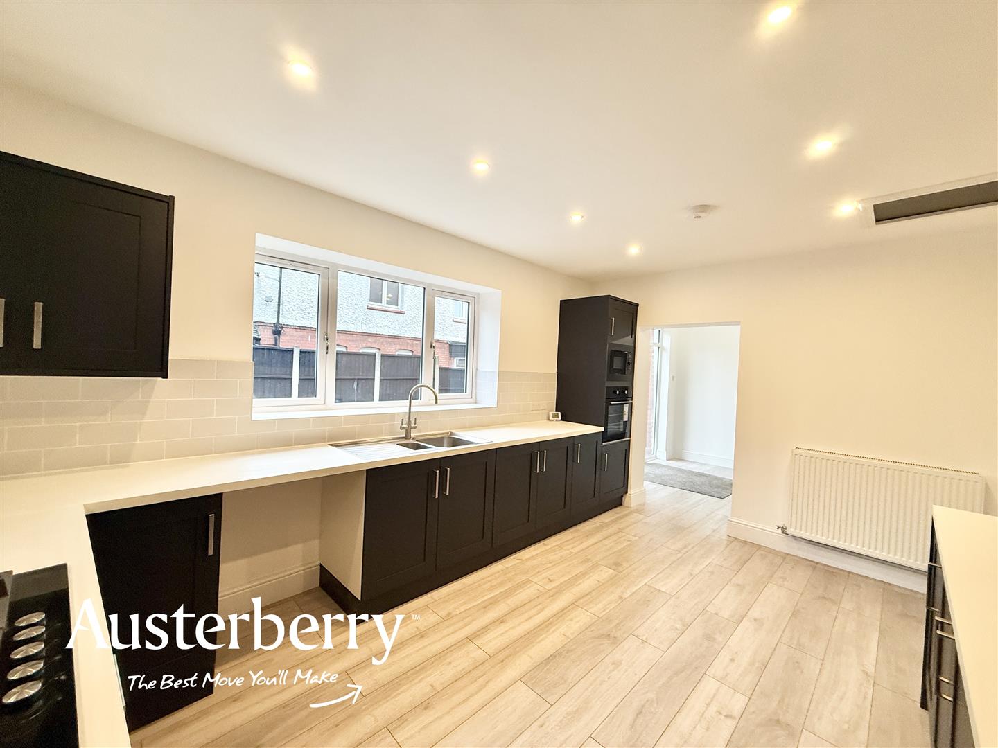 3 bed property in Star & Garter Road, Stoke-On-Trent